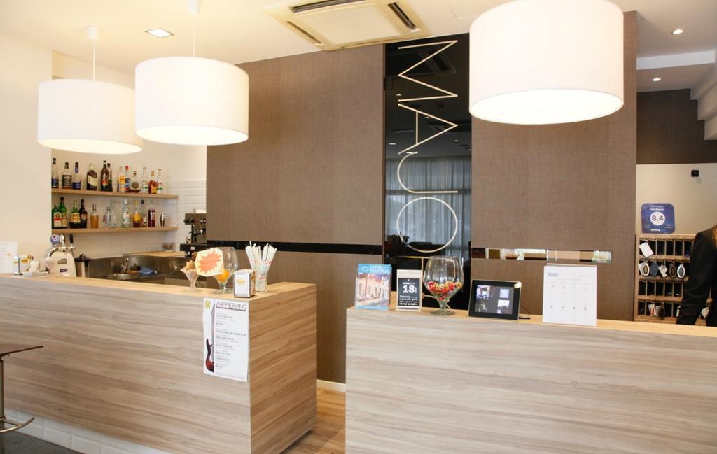 Hotel Majorca Sul Mare In Centro A Riccione Bagian luar foto