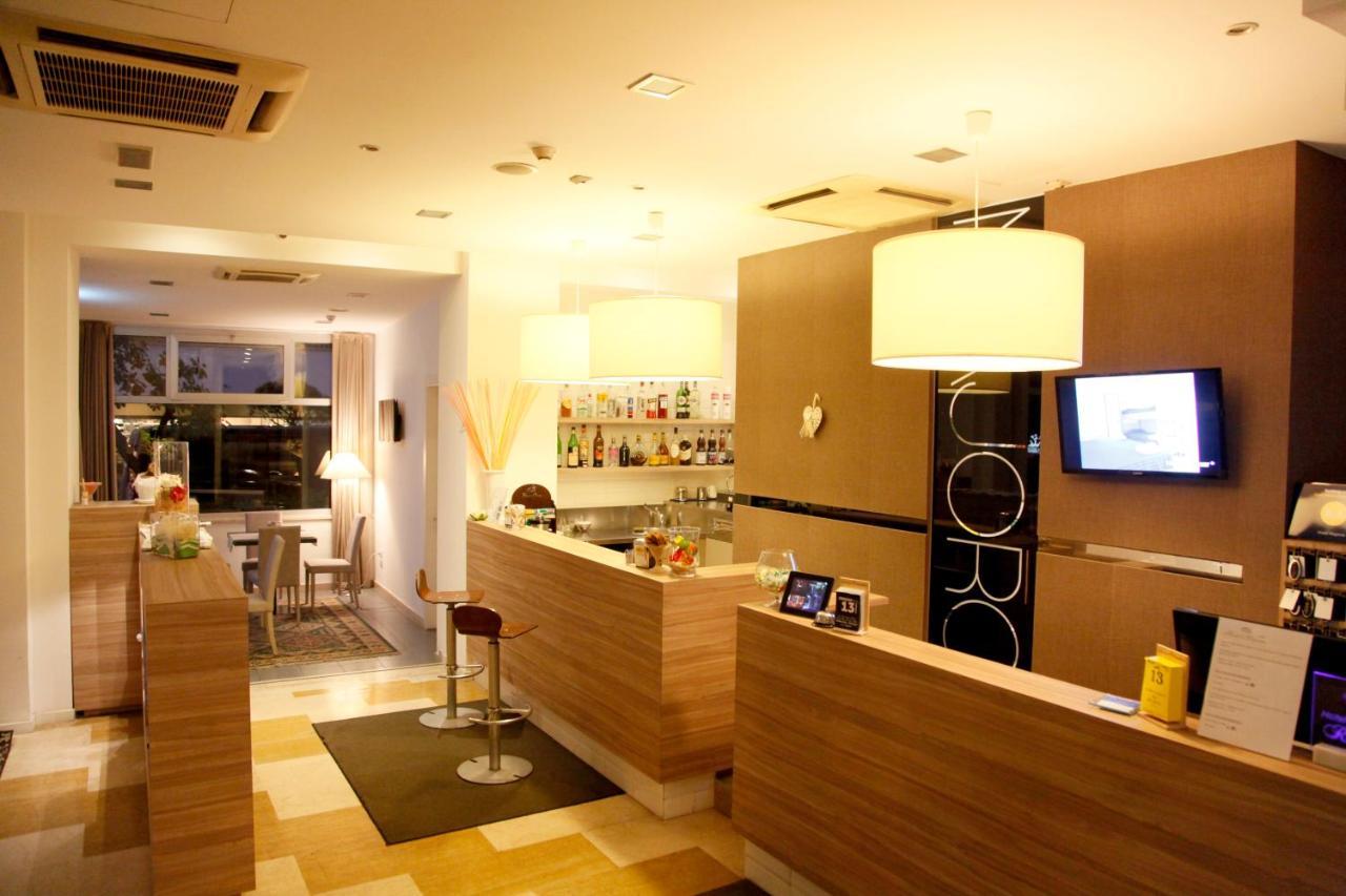 Hotel Majorca Sul Mare In Centro A Riccione Bagian luar foto